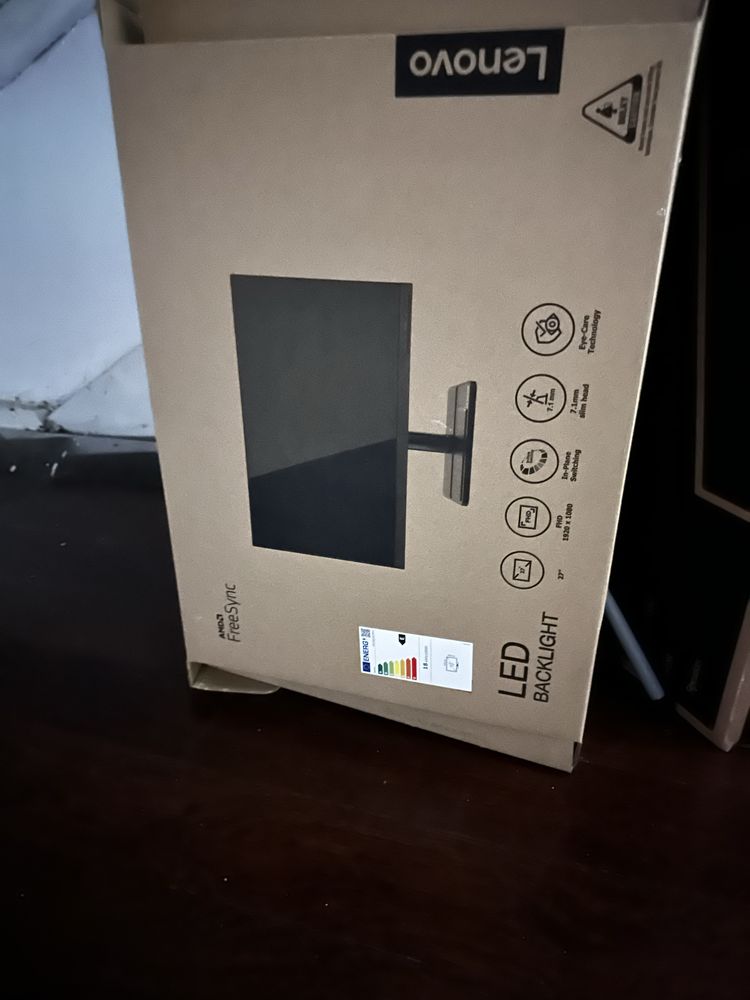 Monitor LENOVO 27”