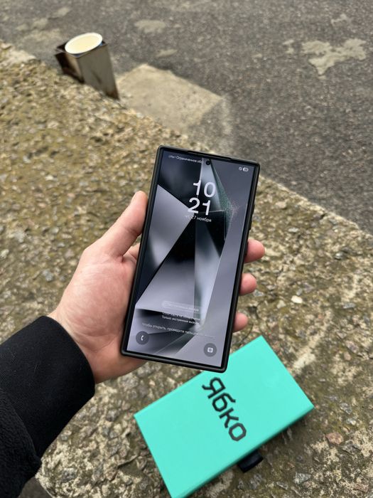 Samsung S24 ULTRA 12/256 на гарантии