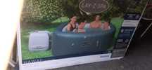 Jacuzzi Lay Z Spa Hawaii