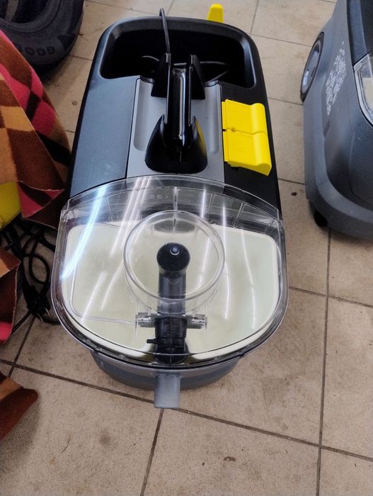 Odkurzacze Karcher puzzi 10/1