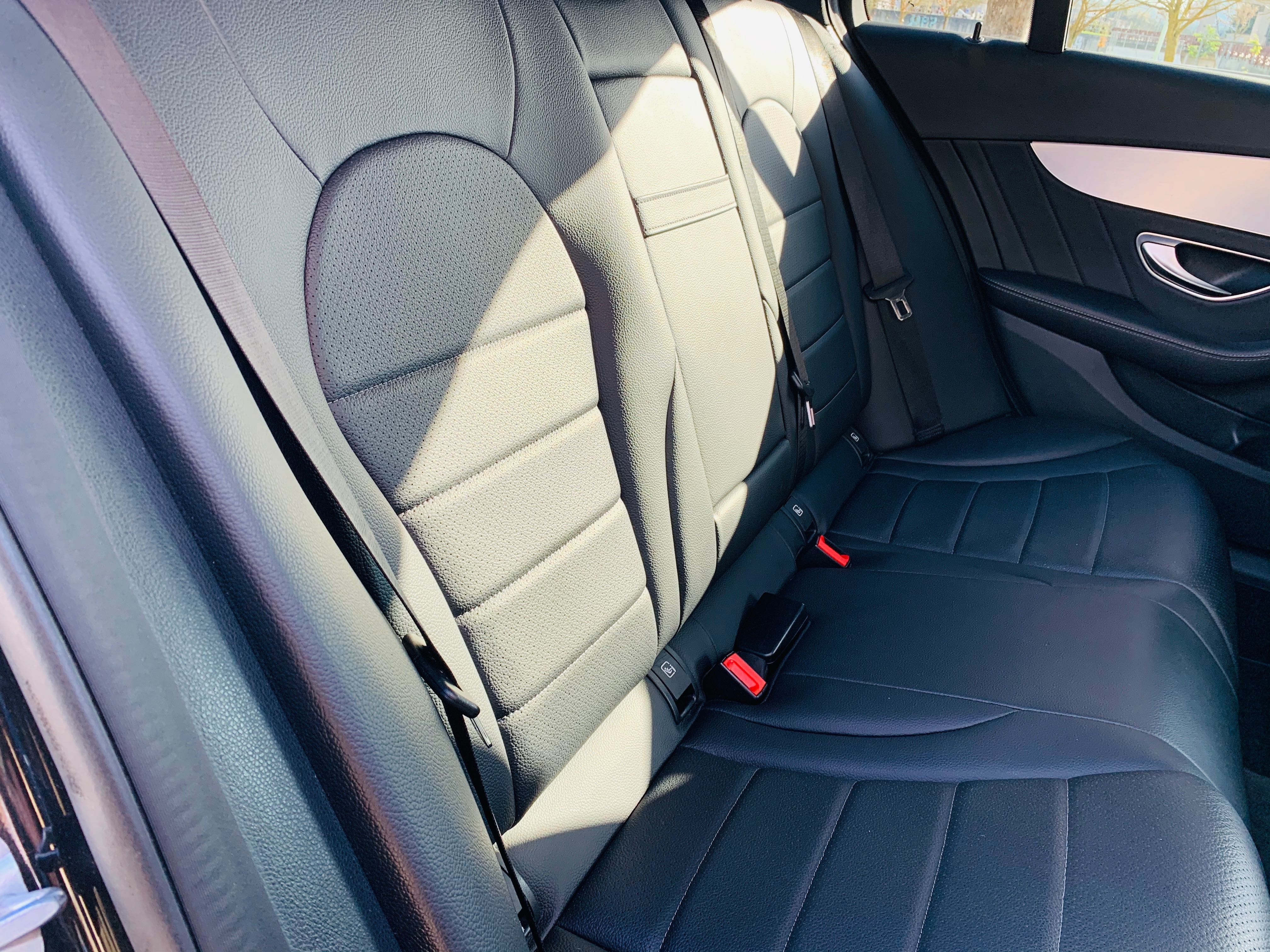 Mercedes-Benz C220 *AMG* *Pack Night*