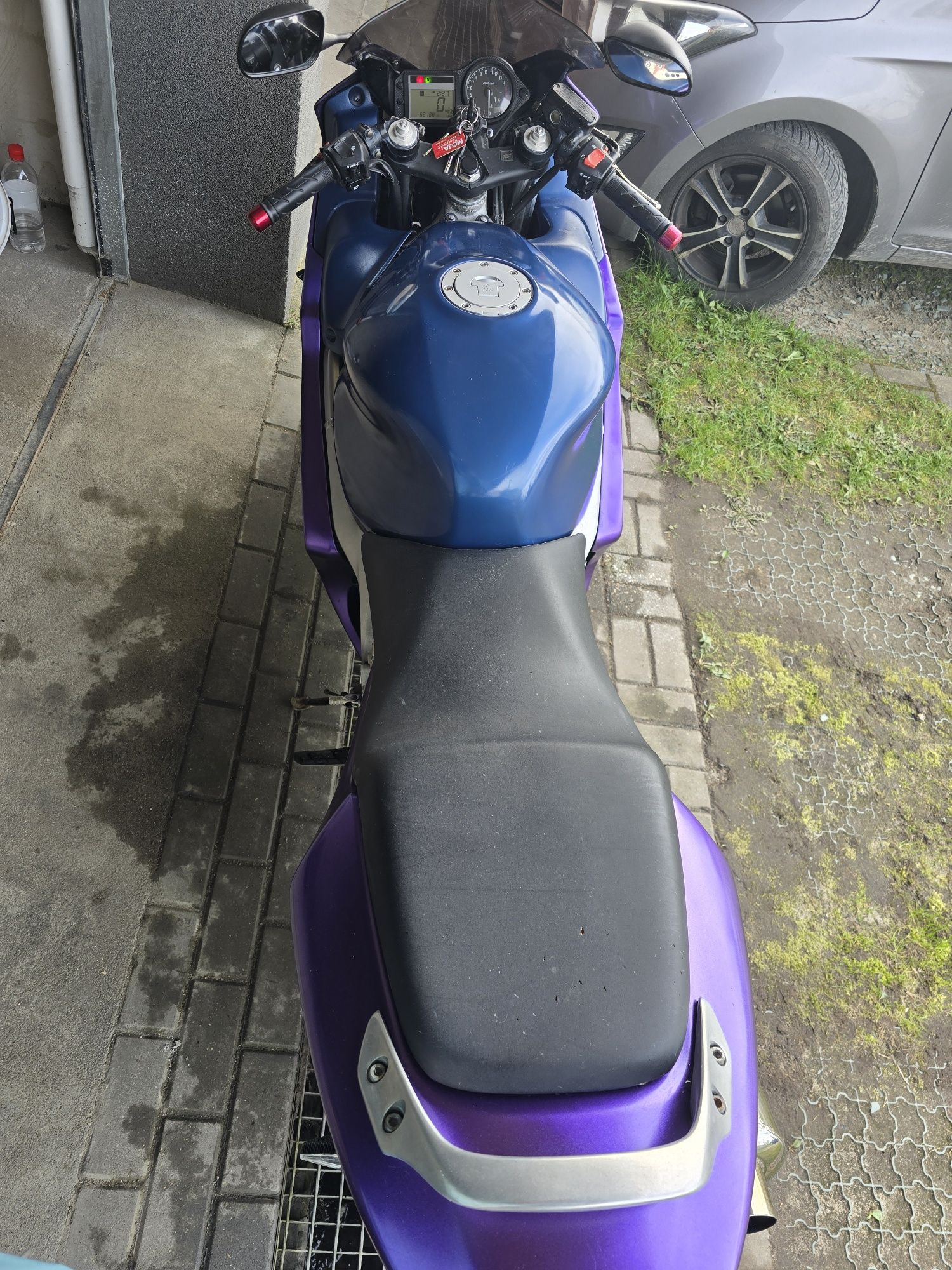 Honda cbr 600f4i