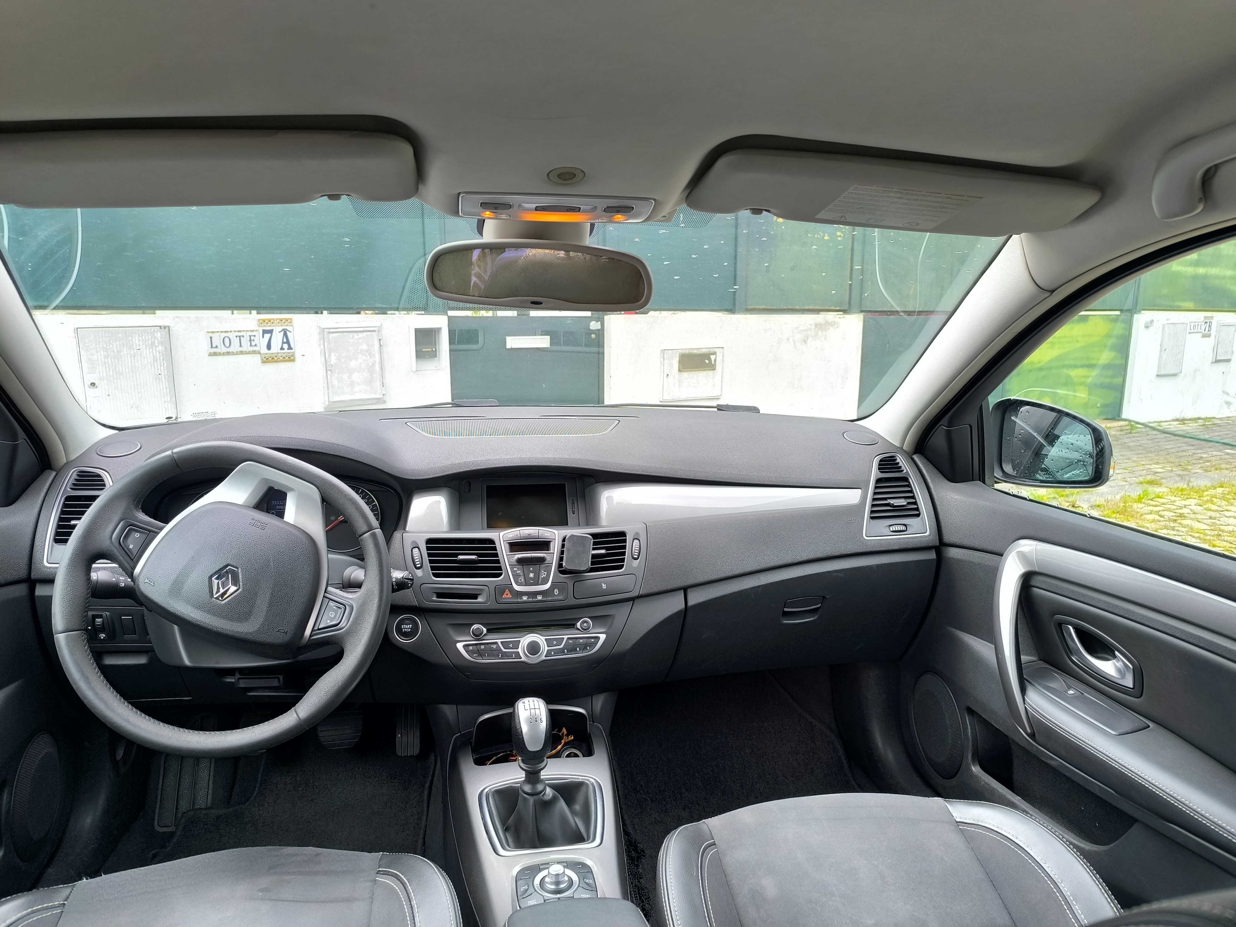 Renault Laguna 1.5DCI - 2011- Bom estado