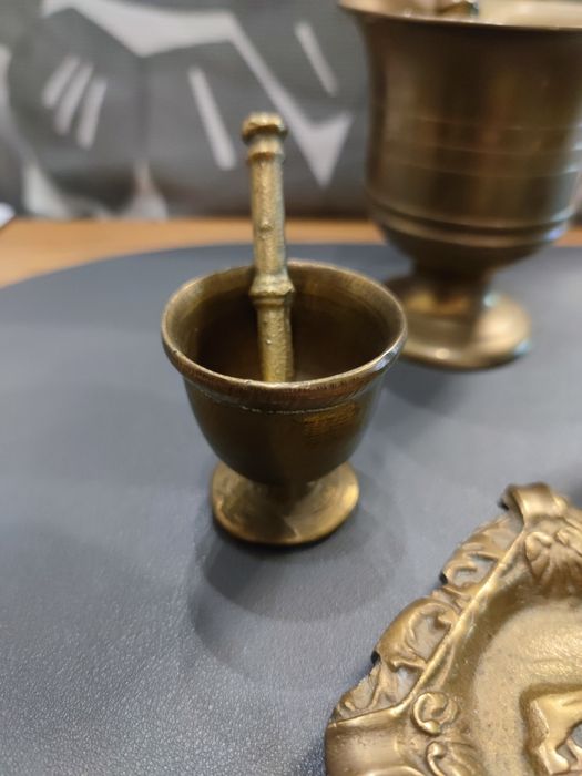 Moździerze z brązu