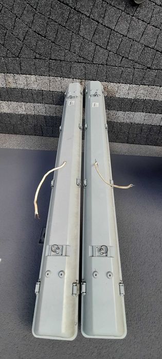 Stara lampa świetlówka 2 szt za 20 zł