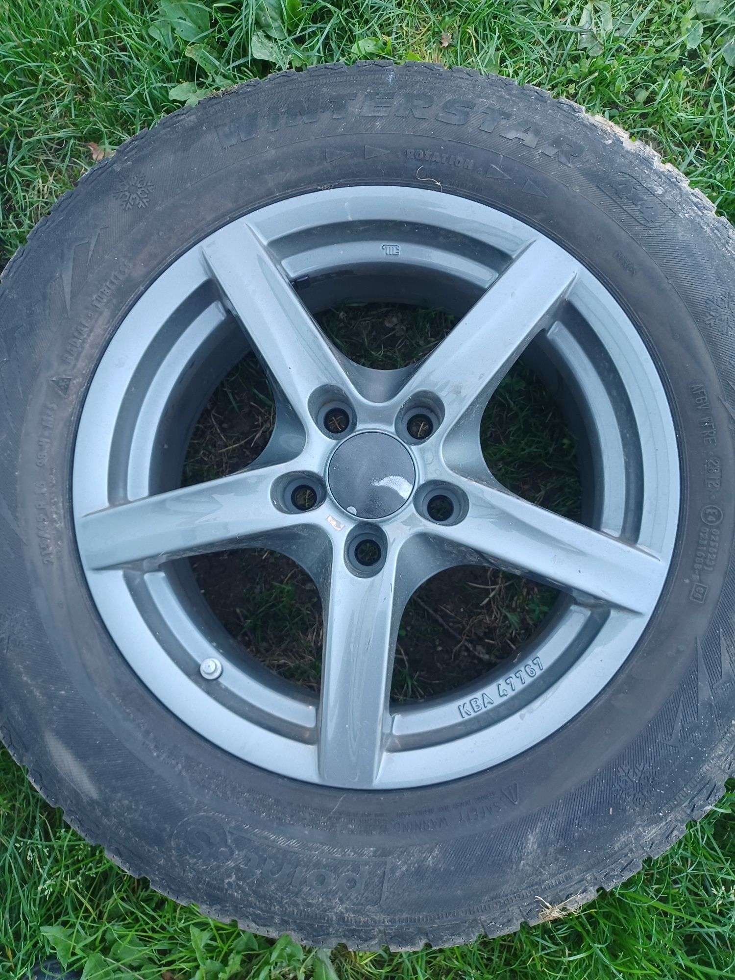 Felgi aluminiowe 16 cali 5x114.3 et38 nissan kia hyundai toyotai Stan