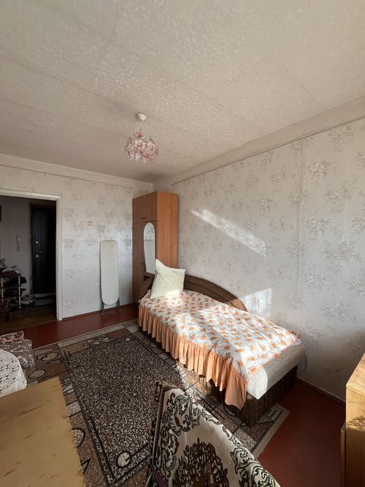 Кімната в двокімнатній