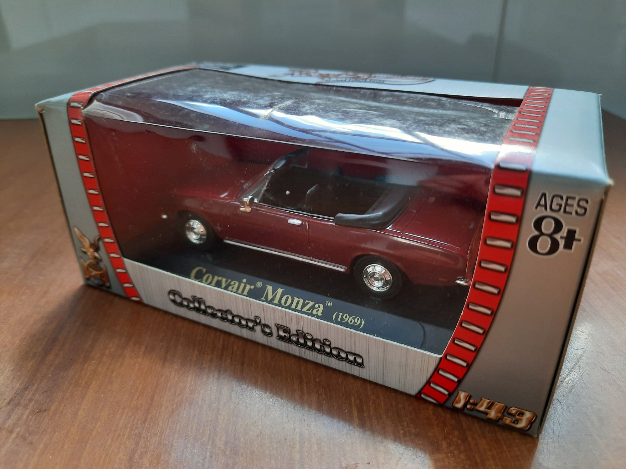 Chevrolet Corvair - Road Signature 1/43