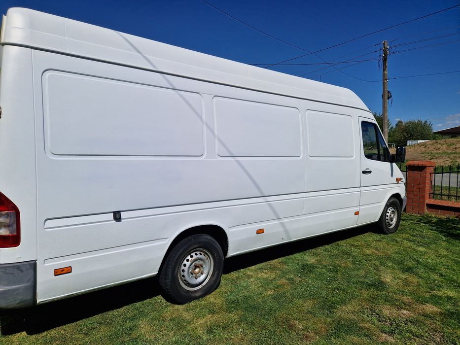 Mercedes Sprinter