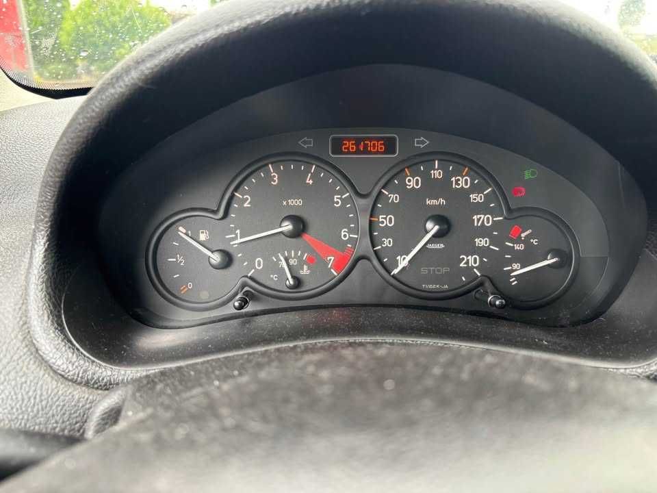 Peugeot 206 1.6 benzyna