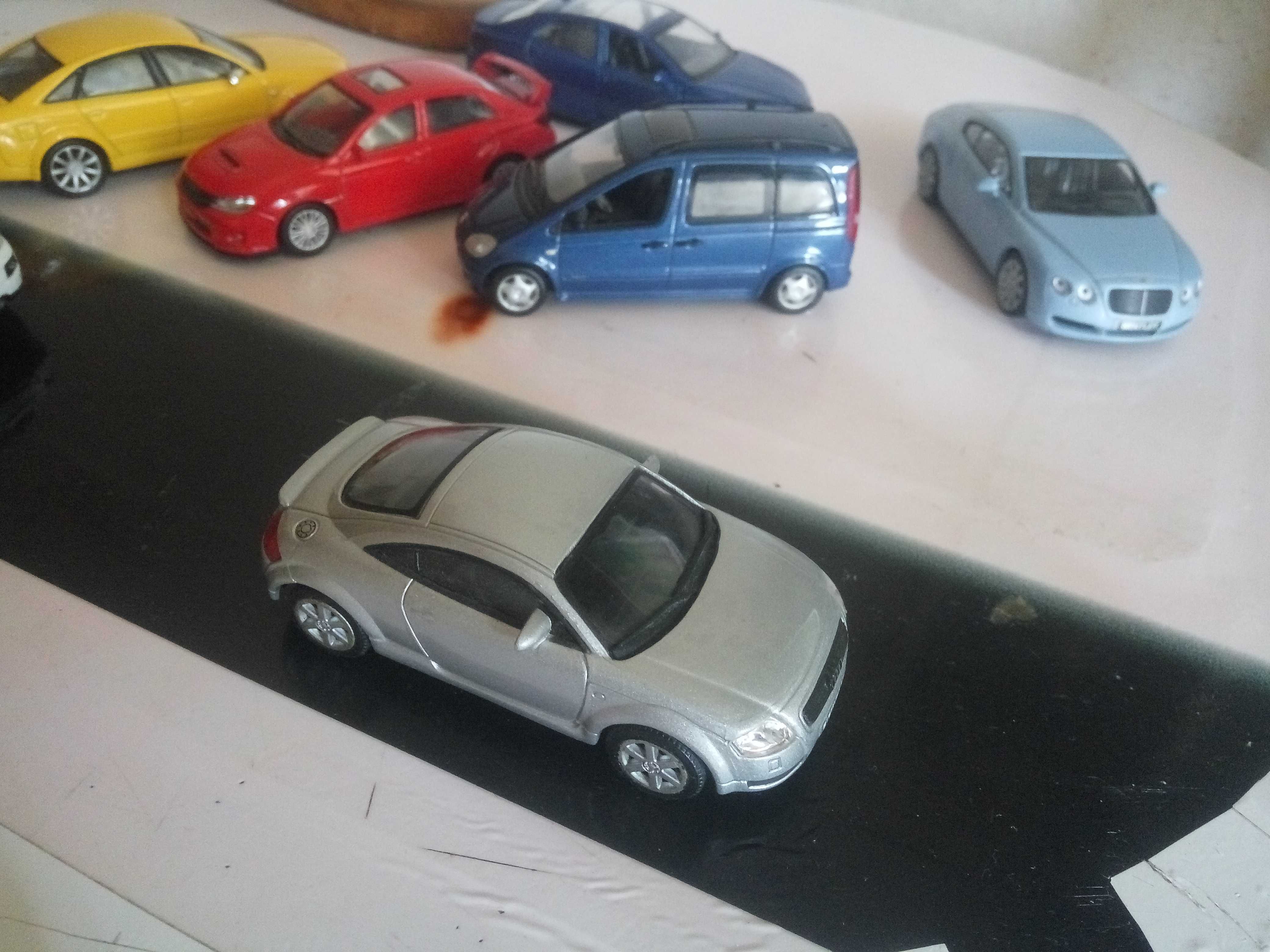 Продам масштабную модель SUBARU IMPRESA STI by deagostini 1:43