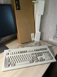 Клавиатура IBM model M