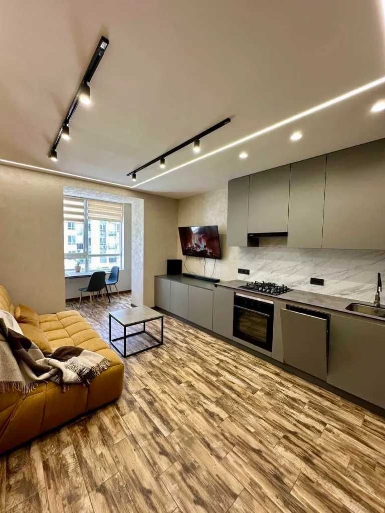 Продам трехкомнатную квартиру, ЖК Днепровская Брама 2