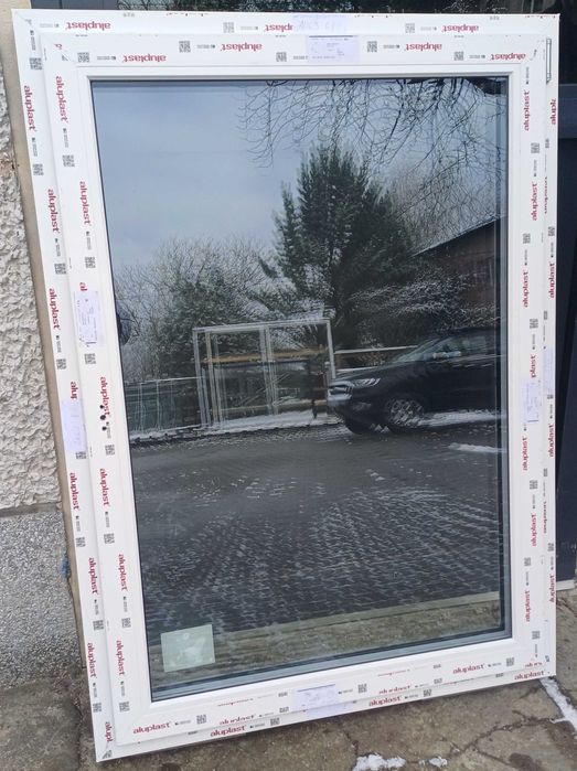 Okno PCV ideal 7000 3-szyby 106x145,5 cm orzech zewnętrzny Uw=0,9W/m2K