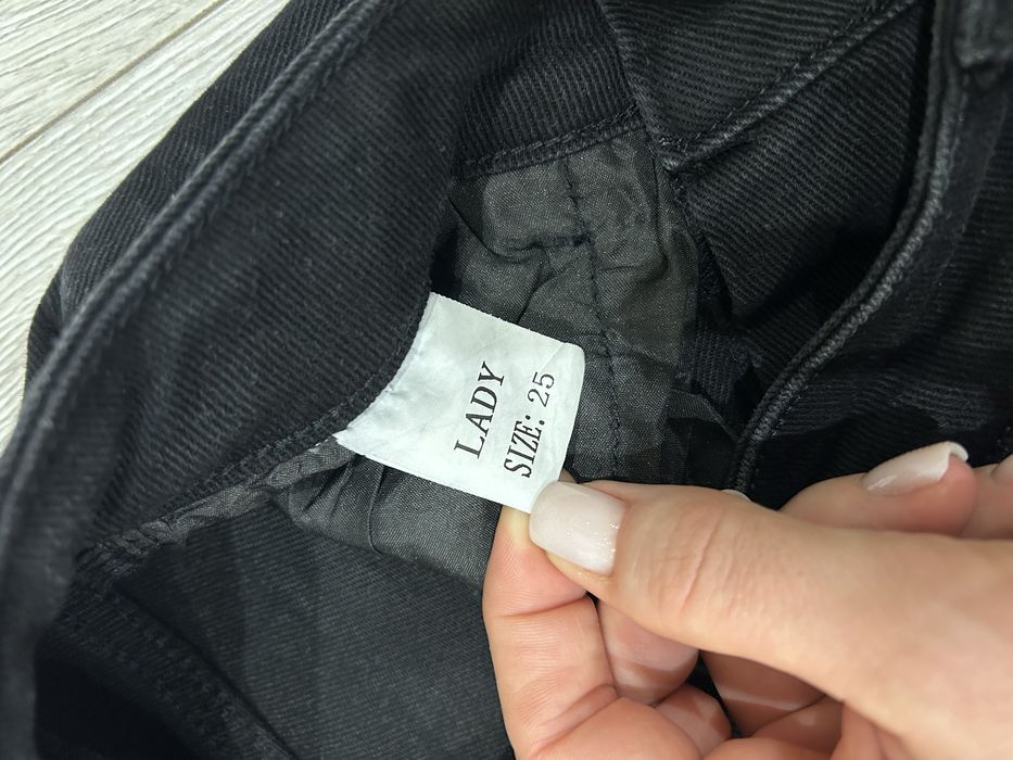 Джинси жіночі, чорні