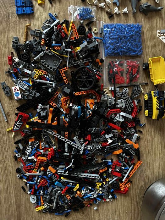 Sprzedam klocki lego mix 13,5