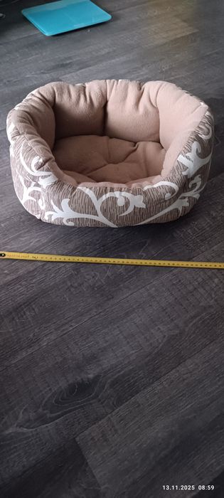 Лежанка Елегант для собак та котів б/у