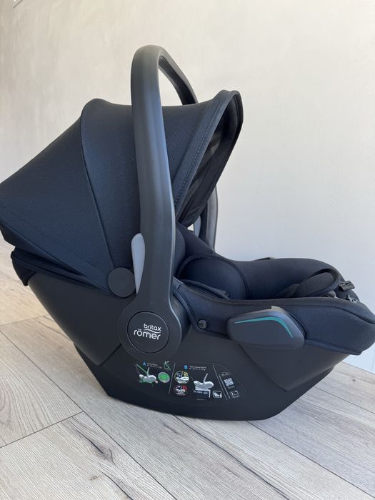 Автолюлька britax romer