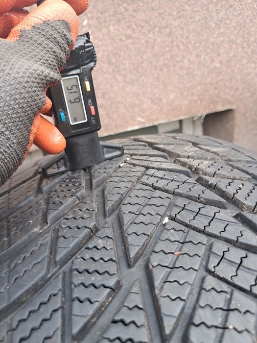 235/55 R18 100H M+S - AO - Bridgestone Blizzak  Lm002 -13/2020 ~6,1 mm