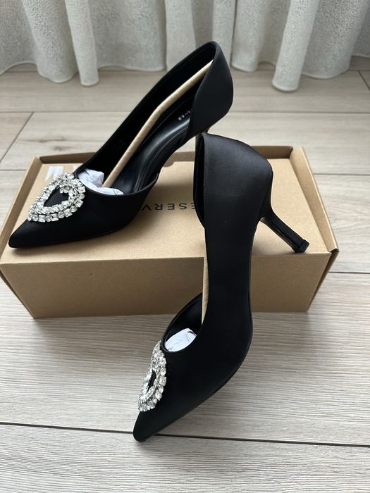 Туфельки лодочки Reserved