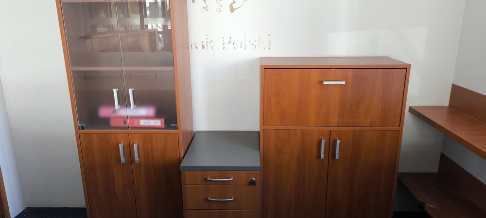 Meble. Komplet za 180 zł !!! Zestaw mebli witryna, komoda, szafka.