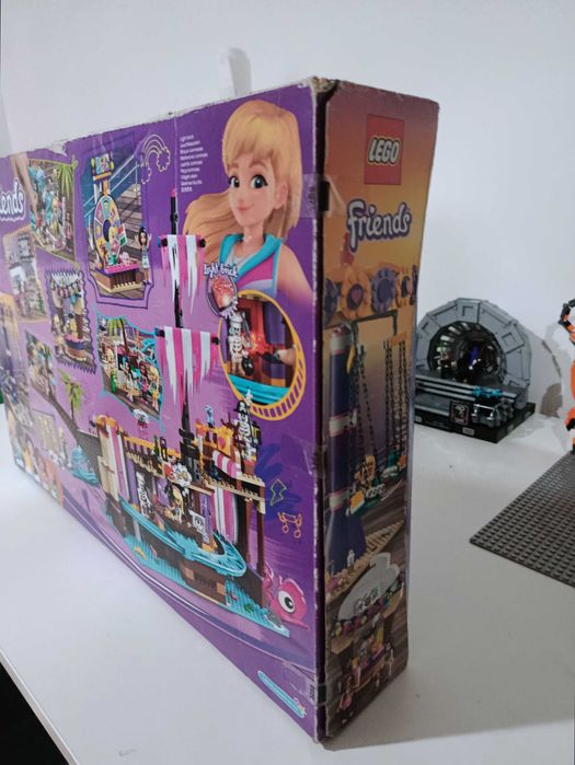 LEGO Friends 41375 Amusement Park Heartlake City Amusement Pier