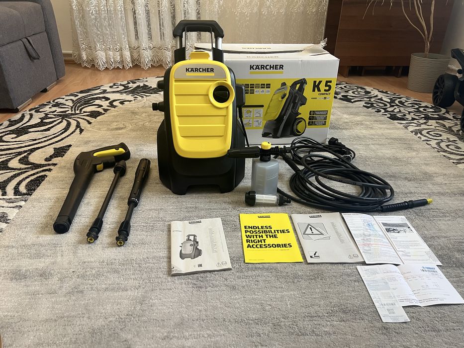 Мийка Karcher K5 compact
