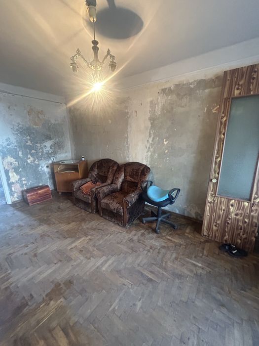 Продаётся 3 ком. кв. ул. Зестафонская в Осипенковском районе!