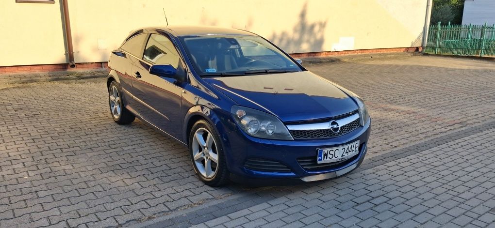 Astra H Gtc 1.9cdti 120km 6b klima