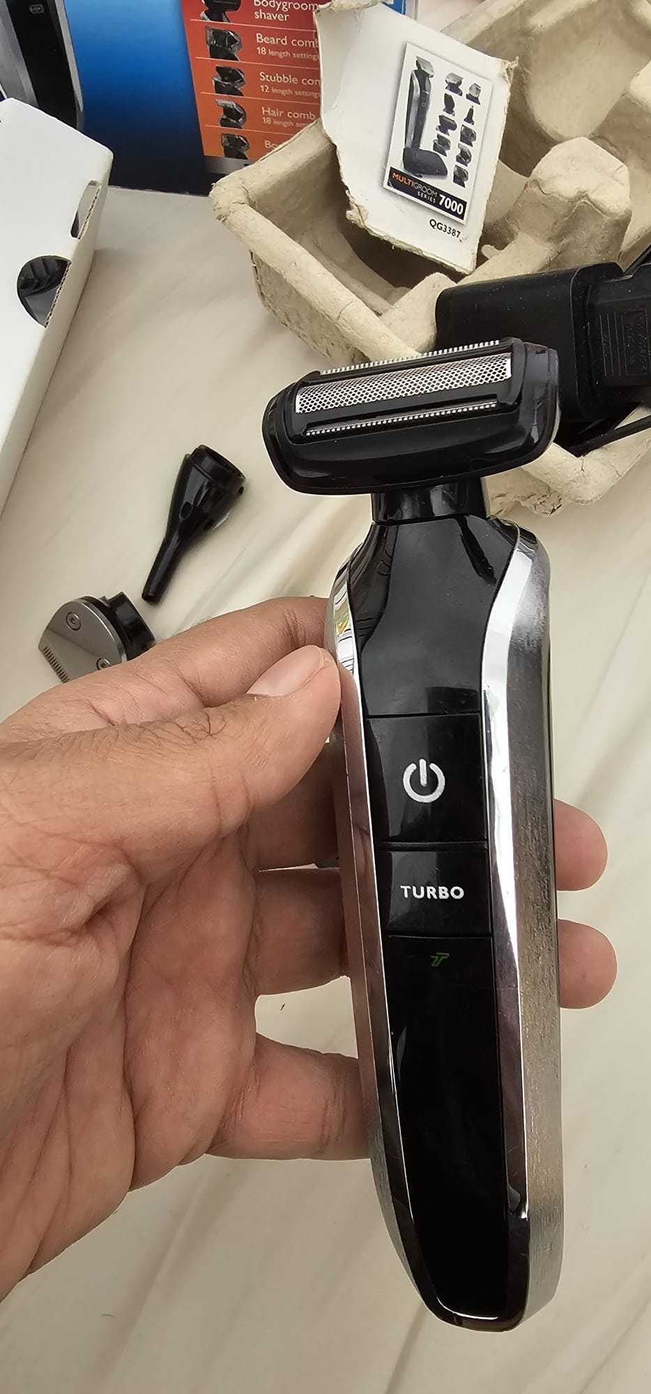 Maszynka trymer Philips Multigroom series 7000 QG3387
