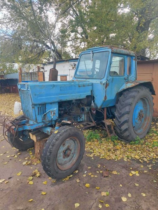 МТЗ-80 в робочому стані