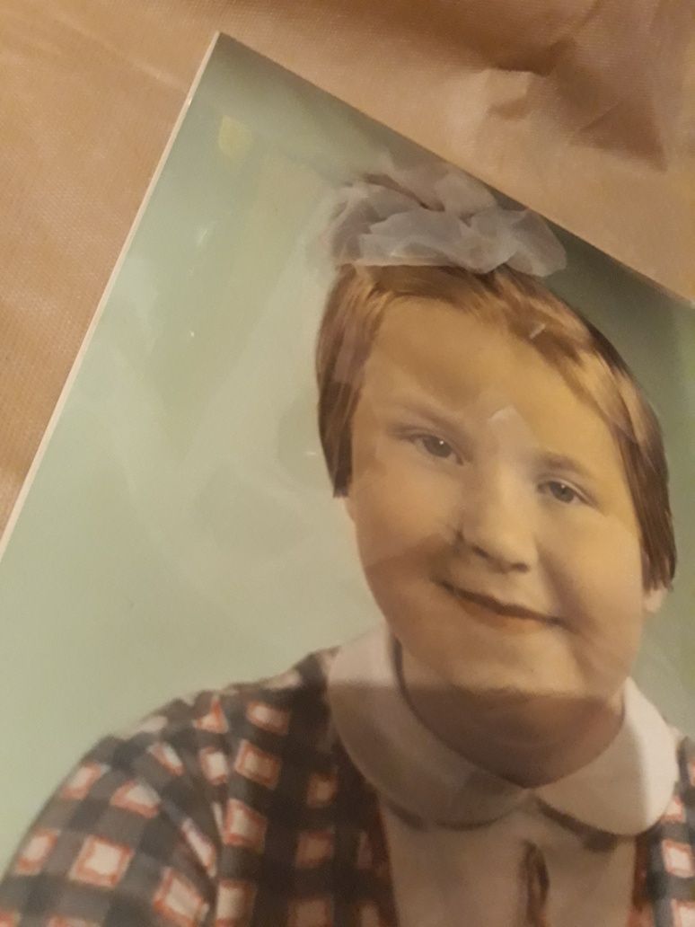 Фотография ретро девочка с бантиком СССР семидесятые портрет