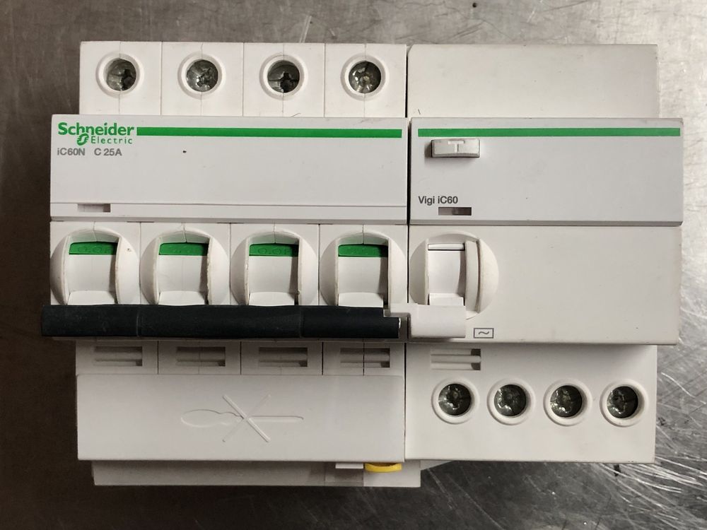 Disjuntor + diferencial 4P 30ma Schneider