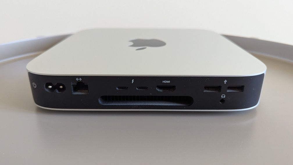 Apple Mac mini m2 8gb 256gb ідеал