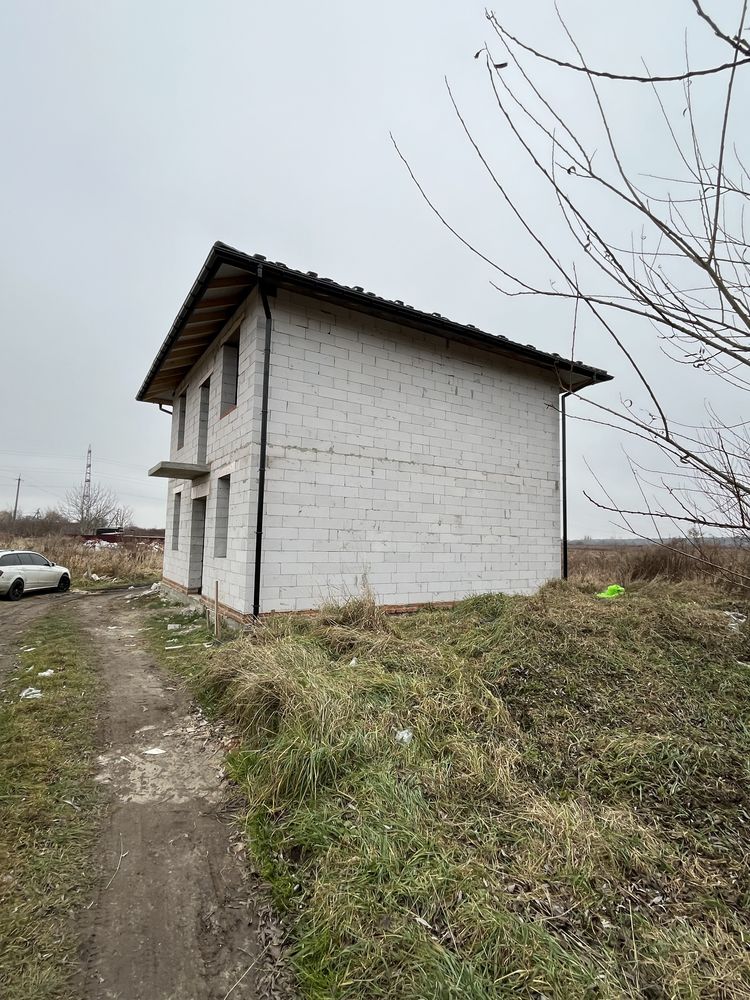 Приватний будинок