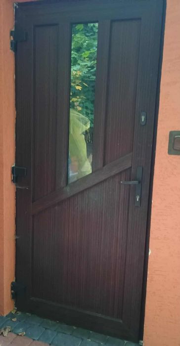 Sprzedam używane drzwi