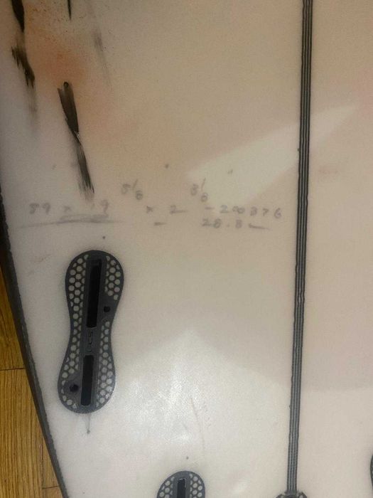 Prancha de Surf JS Black Box 2