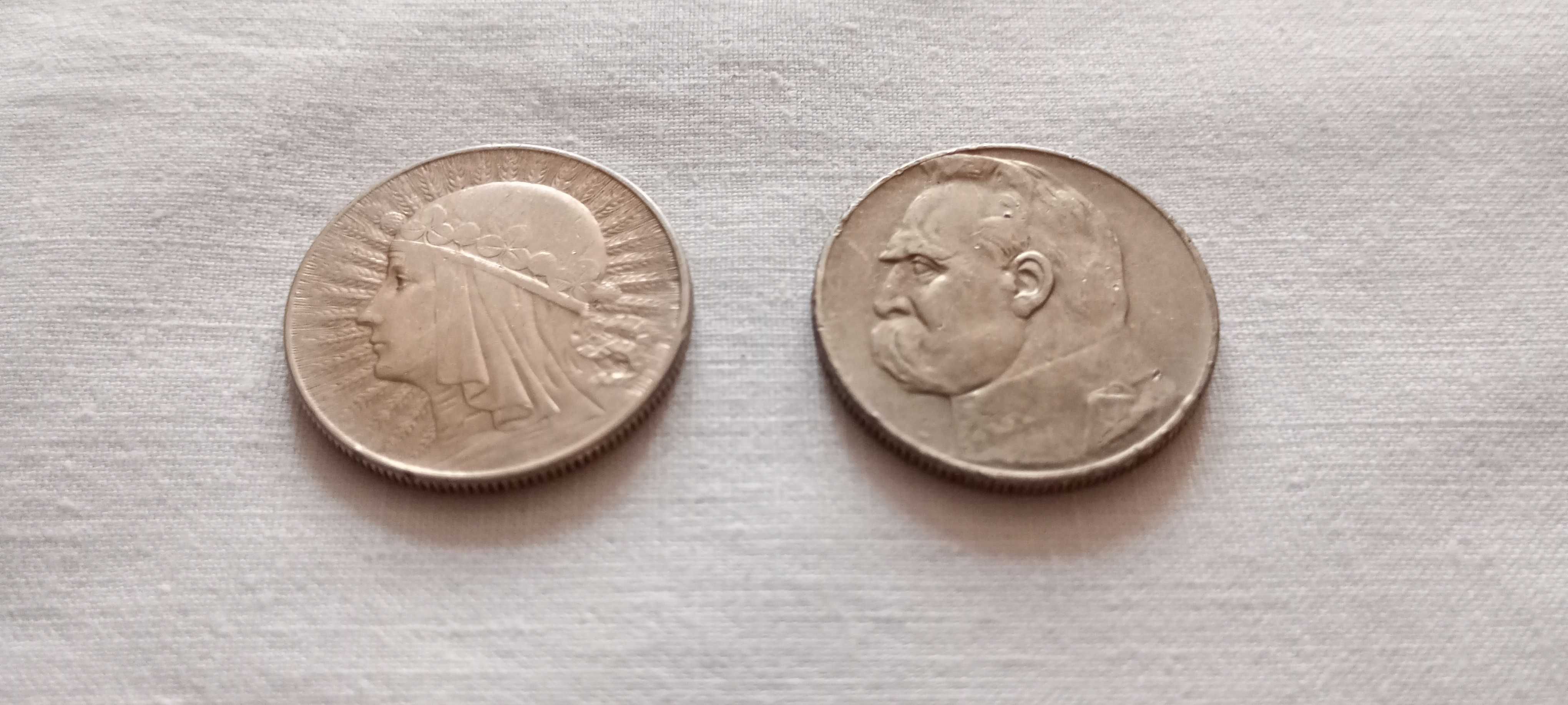 Sprzedam 2 srebrne monety 5 zł . 1934 i 1935 rok .