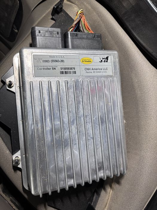 NAV CONTROLLER  SN Trimble GPS CNH Case Steyr New holland