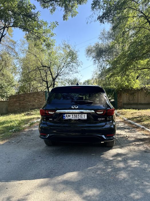 Infiniti QX60 2019 рік