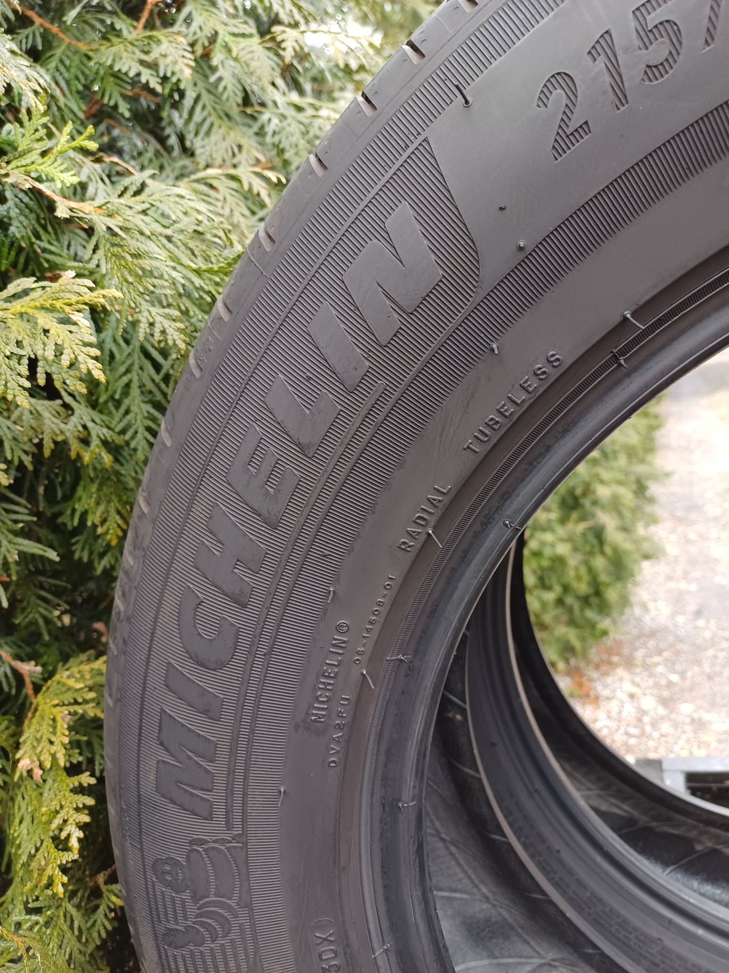215/65/17 Sprzedam parę opon letnich Michelin Primensy 4