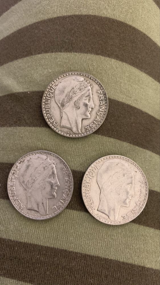 Francos franceses antigos em prata