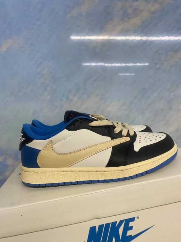 TravisScott\Jordan1*Retro*DamskieNikeAIrniebieski UnisexTrampki.43