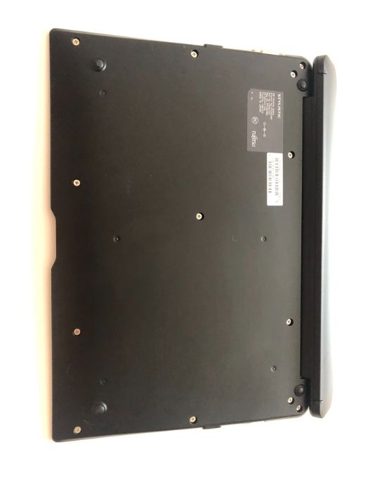 Fujitsu Stylistic Q704