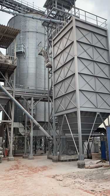 Монтаж та промислове будівництво металоконструкцій: склад, ангар.