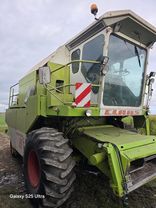 CLAAS Dominator 86