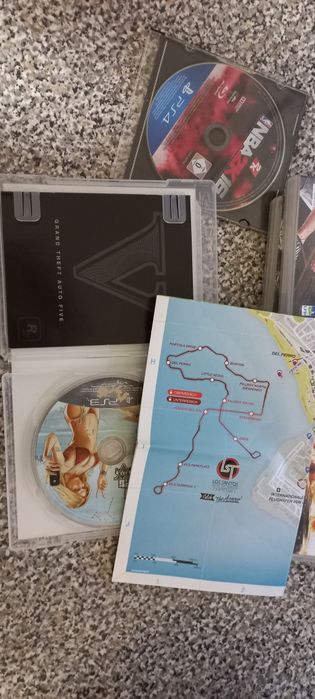 Conjunto de 5 jogos Playstation 3/4 LER DESCRIÇÃO