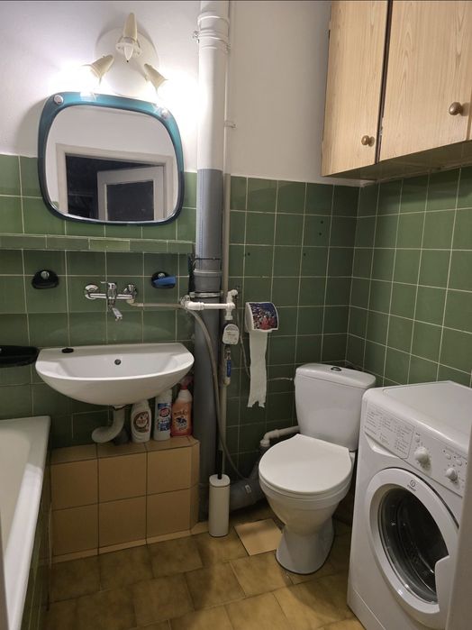 Milanówek Centrum do wynajęcia kawalerka 30m2  z balkonem , 1 piętro