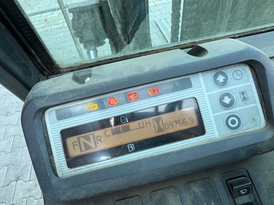 Wózek widłowy podnośnikowy Nissan UG1D2A32LQ silnik K25 3200kg, duplex