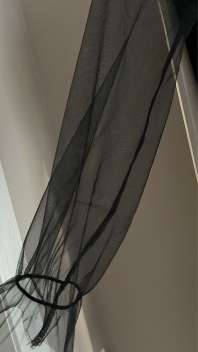 Чорна сукня